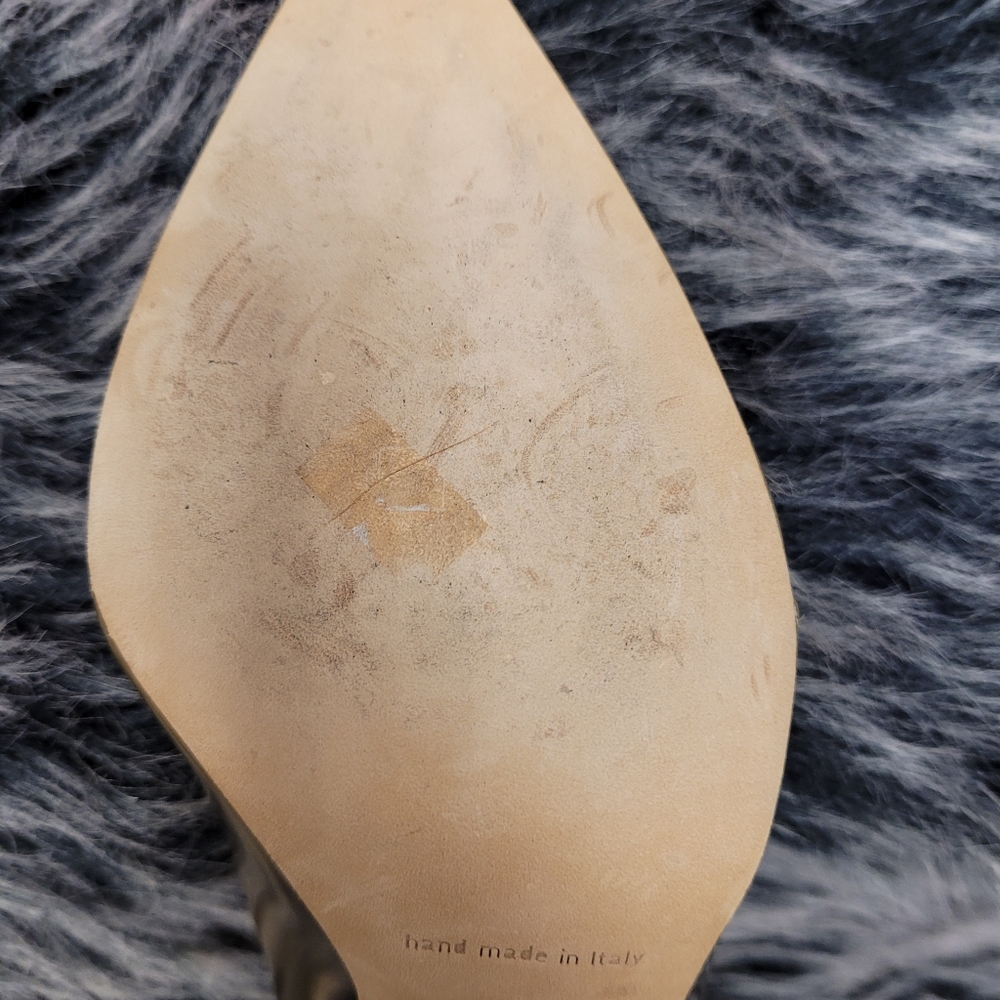 *****SOLD*****Manolo Blahnik Pristine Condition Size 39 - Picture 10 of 15